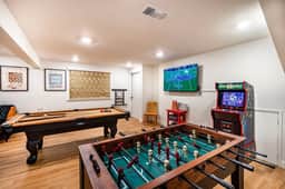 Sugar Pine Trailhead Lodge, 2 Cabins, 2 Hot Tubs
