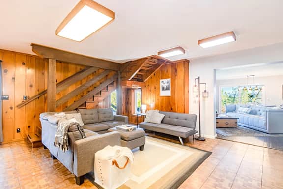 Willow Creek Trailhead Cabin | Hot tub | Game Room